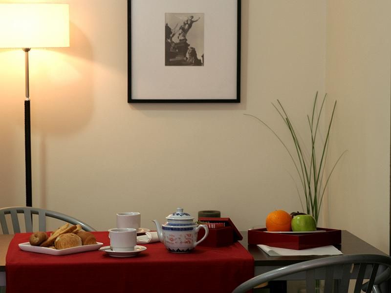 Loi Suites Arenales Buenos Aires Zewnętrze zdjęcie