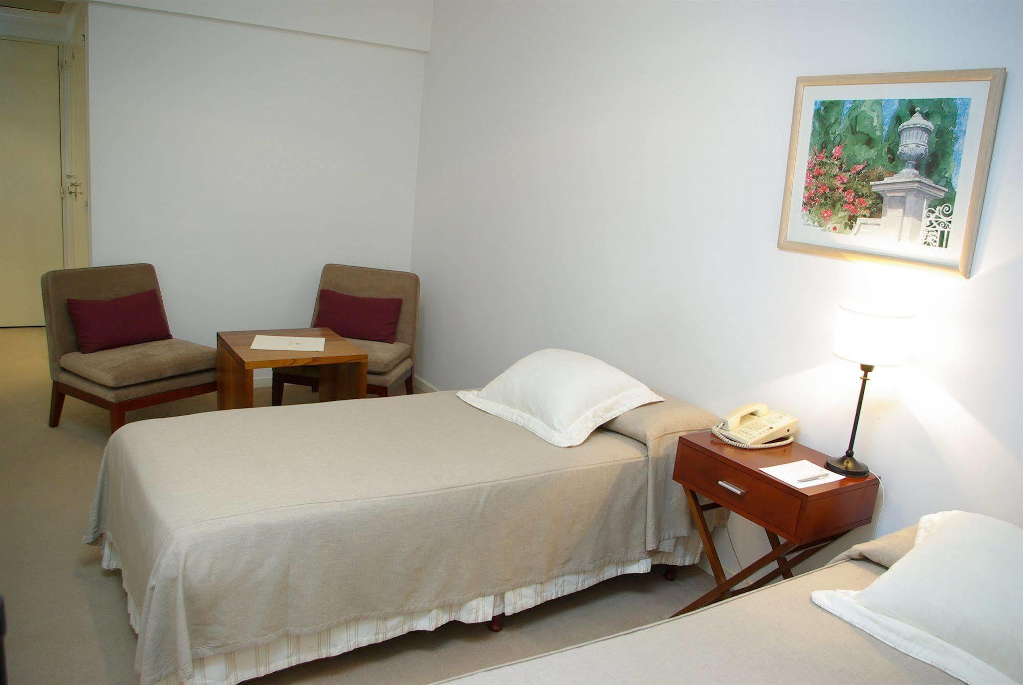 Loi Suites Arenales Buenos Aires Zewnętrze zdjęcie