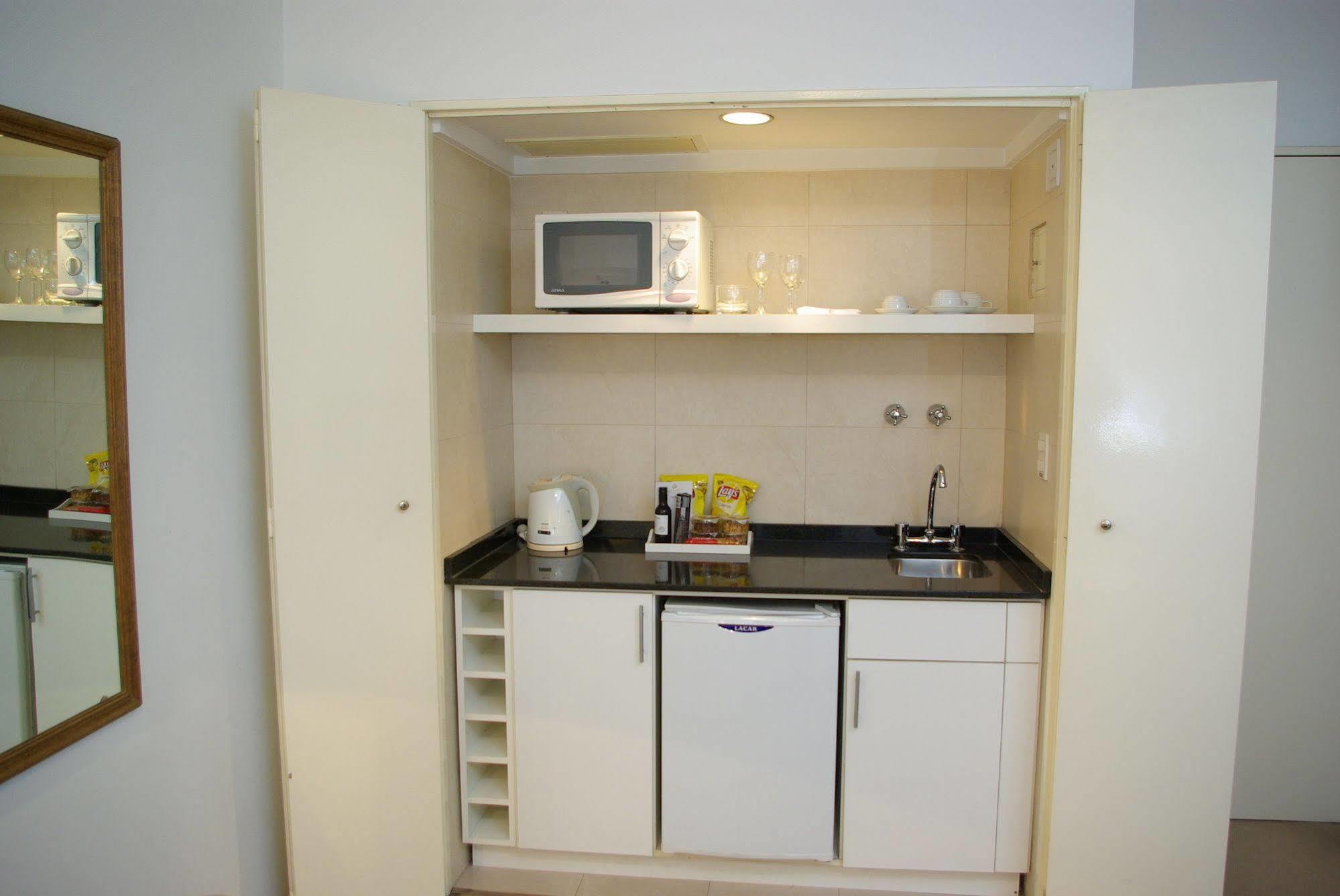 Loi Suites Arenales Buenos Aires Zewnętrze zdjęcie