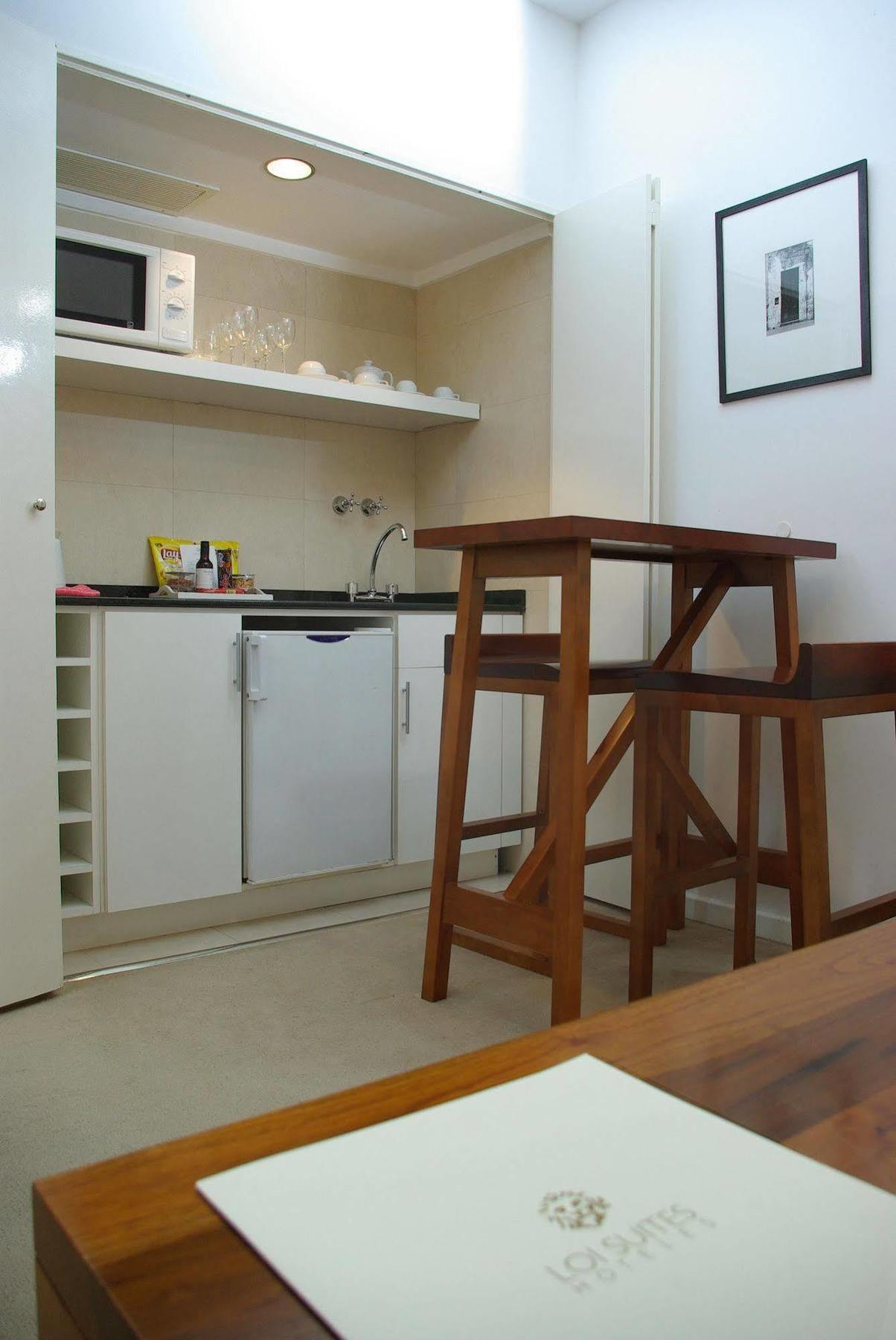 Loi Suites Arenales Buenos Aires Zewnętrze zdjęcie