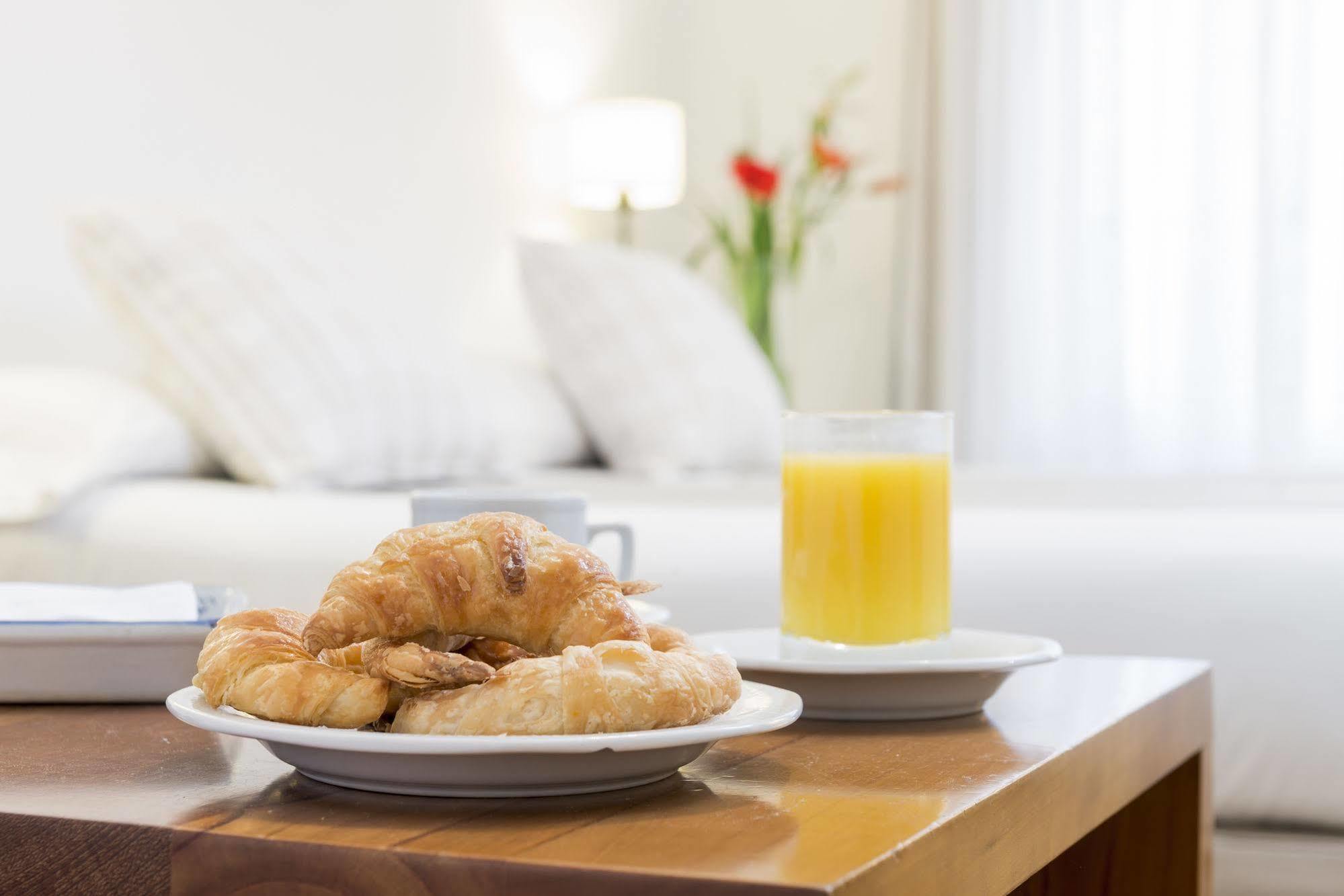 Loi Suites Arenales Buenos Aires Zewnętrze zdjęcie