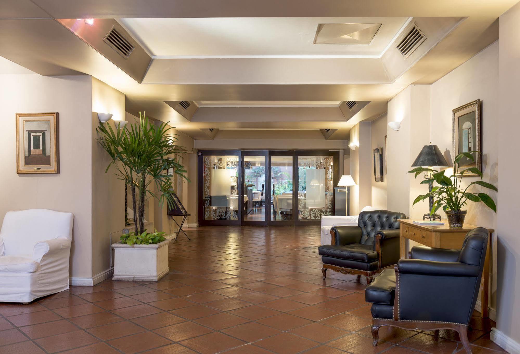 Loi Suites Arenales Buenos Aires Zewnętrze zdjęcie